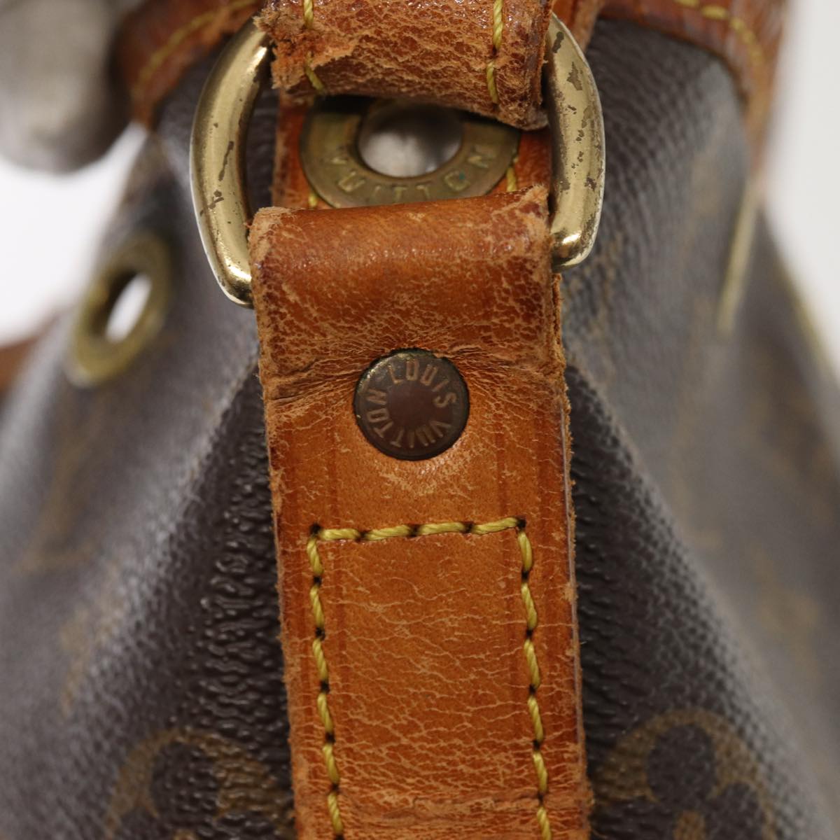 LOUIS VUITTON Monogram Petit Noe Shoulder Bag M42226 LV 81392