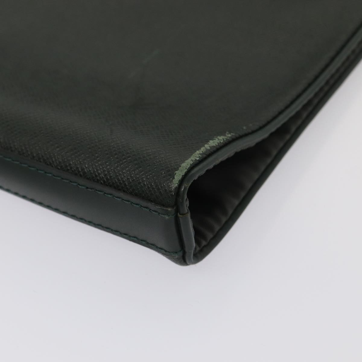 LOUIS VUITTON Taiga Bering Garment Cover Epicea M30134 LV 81395