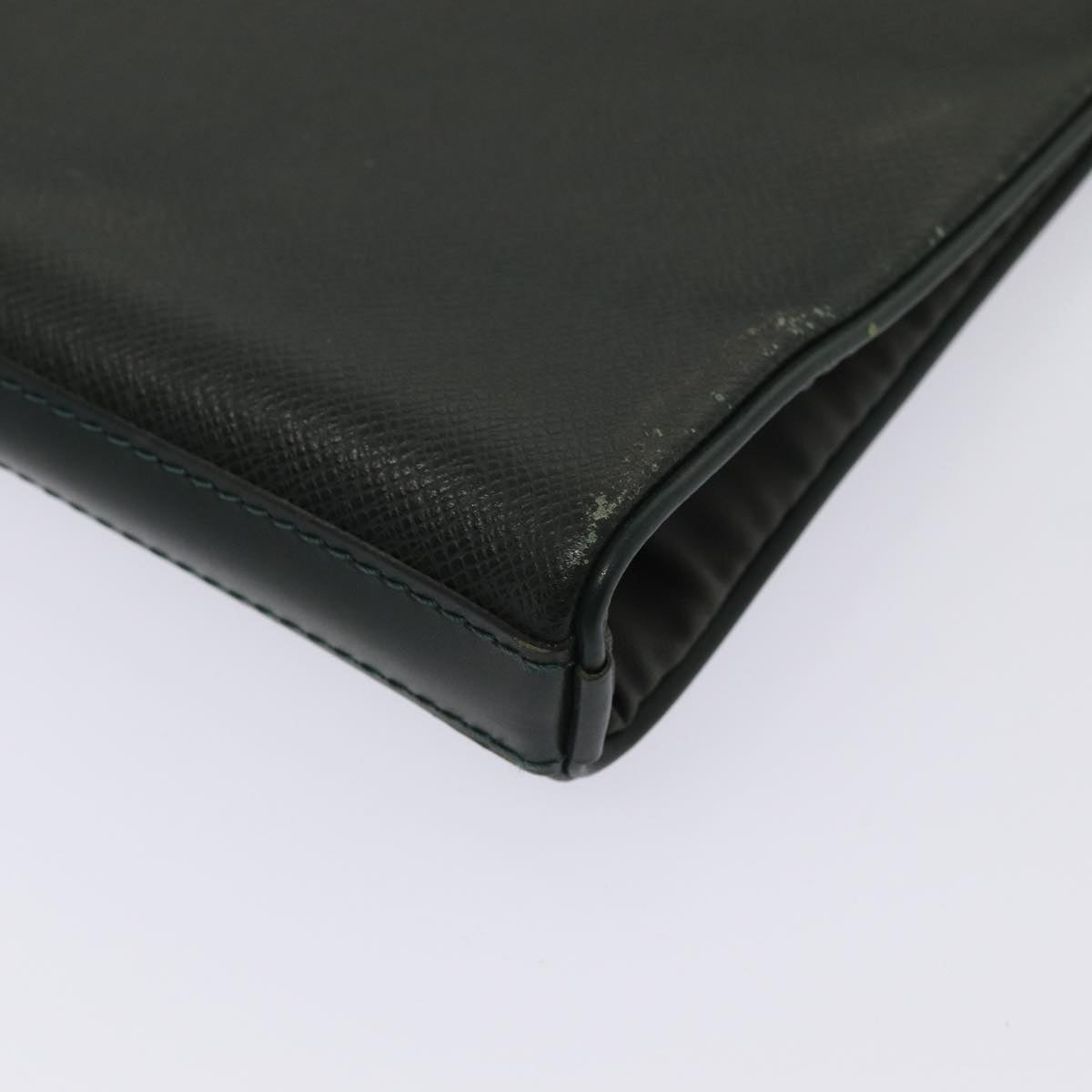 LOUIS VUITTON Taiga Bering Garment Cover Epicea M30134 LV 81395