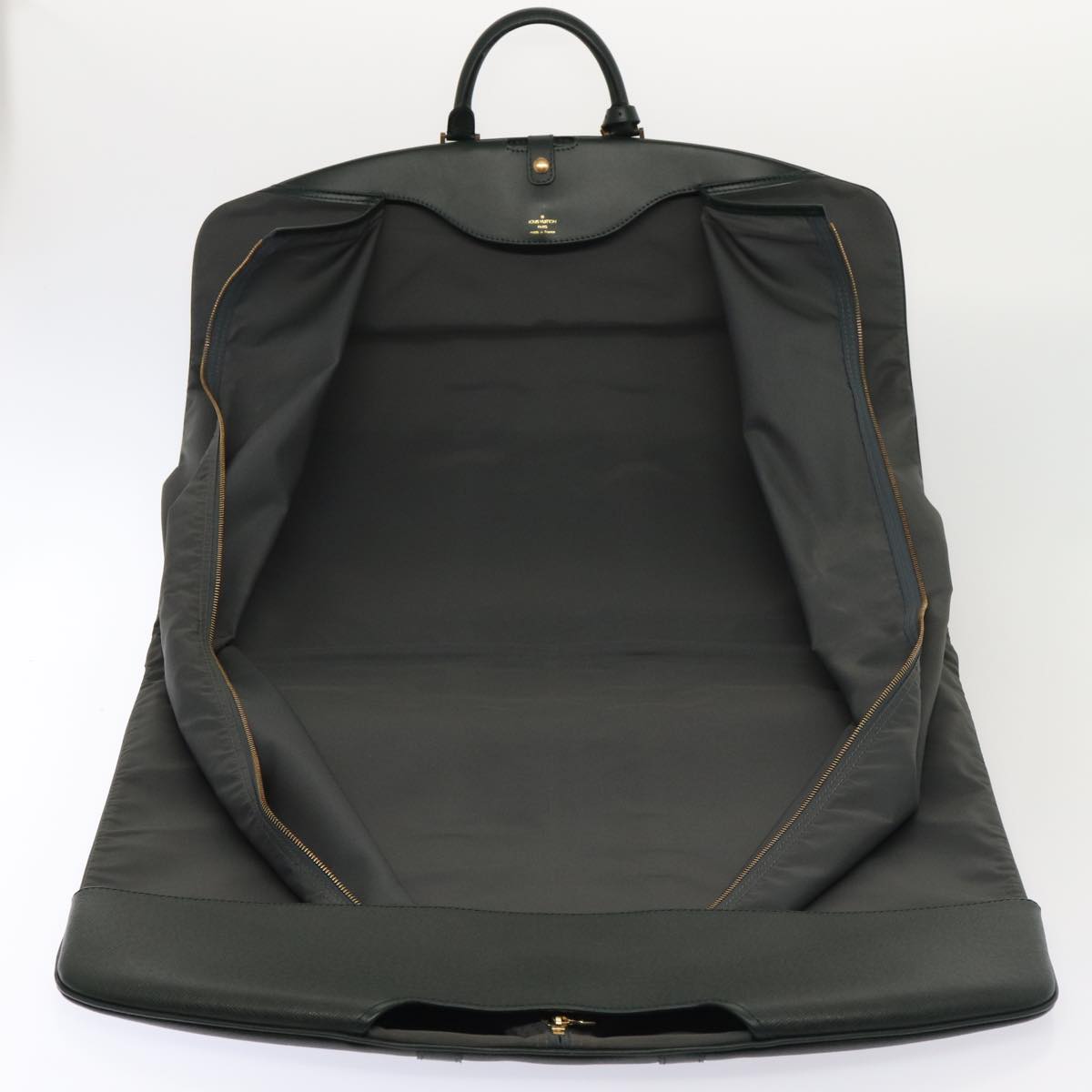 LOUIS VUITTON Taiga Bering Garment Cover Epicea M30134 LV 81395