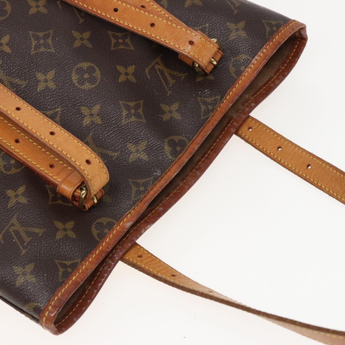 LOUIS VUITTON Monogram Bucket GM Shoulder Bag M42236 LV 81431