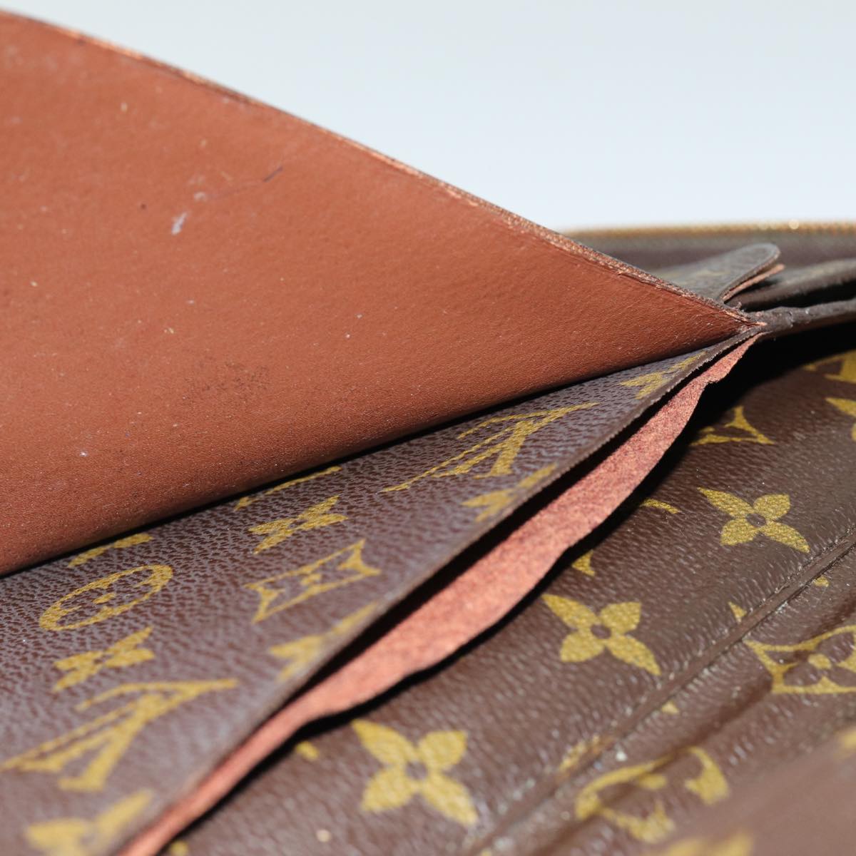 LOUIS VUITTON Monogram Poche Escapade Travel Case M60113 LV 81473