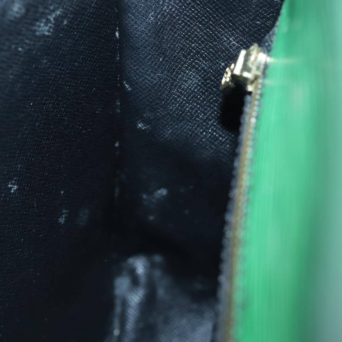 LOUIS VUITTON Epi Saint Cloud GM Shoulder Bag Green M52194 LV 81536