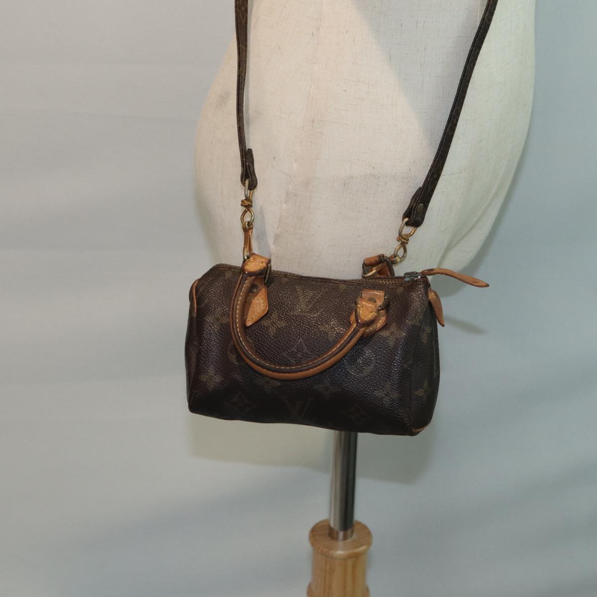 LOUIS VUITTON Monogram Mini Speedy Hand Bag L005 LV 81685