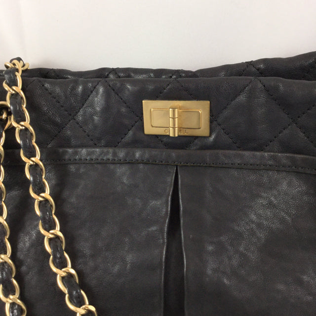 Luxury Chanel Calfskin Tote