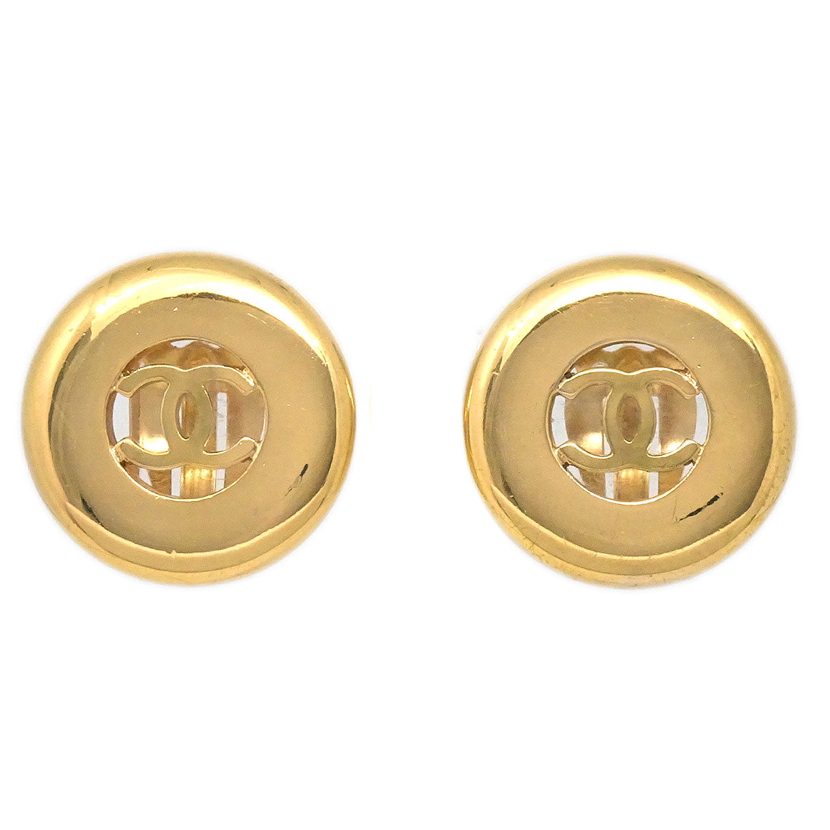 Luxury Chanel 1997 CC Cutout Earrings Clip-On Gold 97A