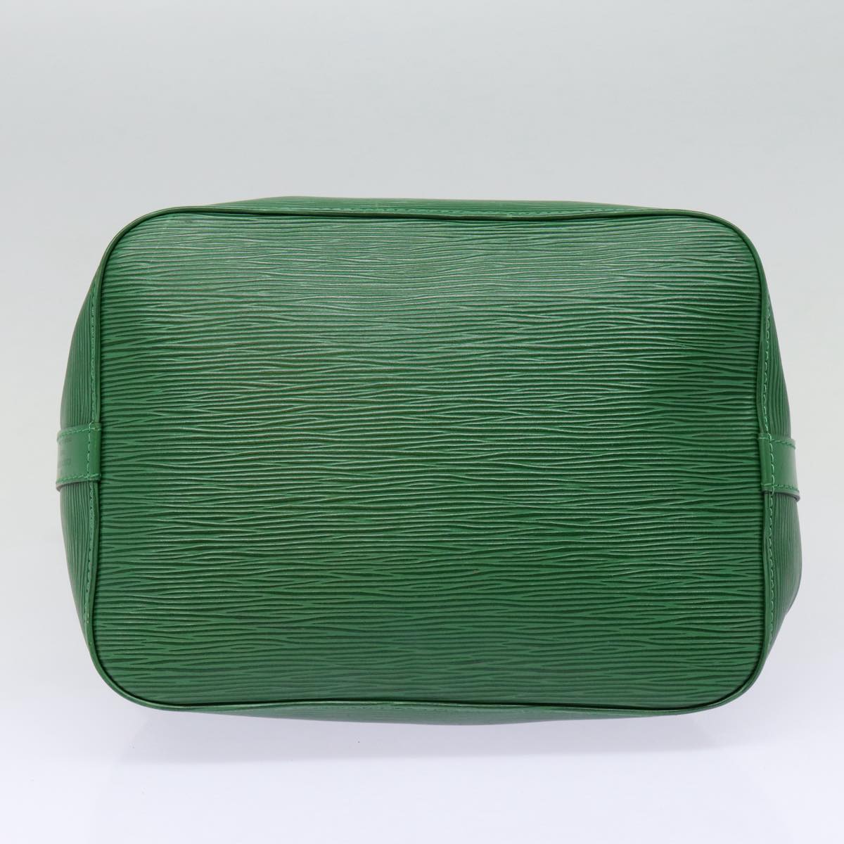 LOUIS VUITTON Epi Petit Noe Shoulder Bag Green M44102 LV 82084