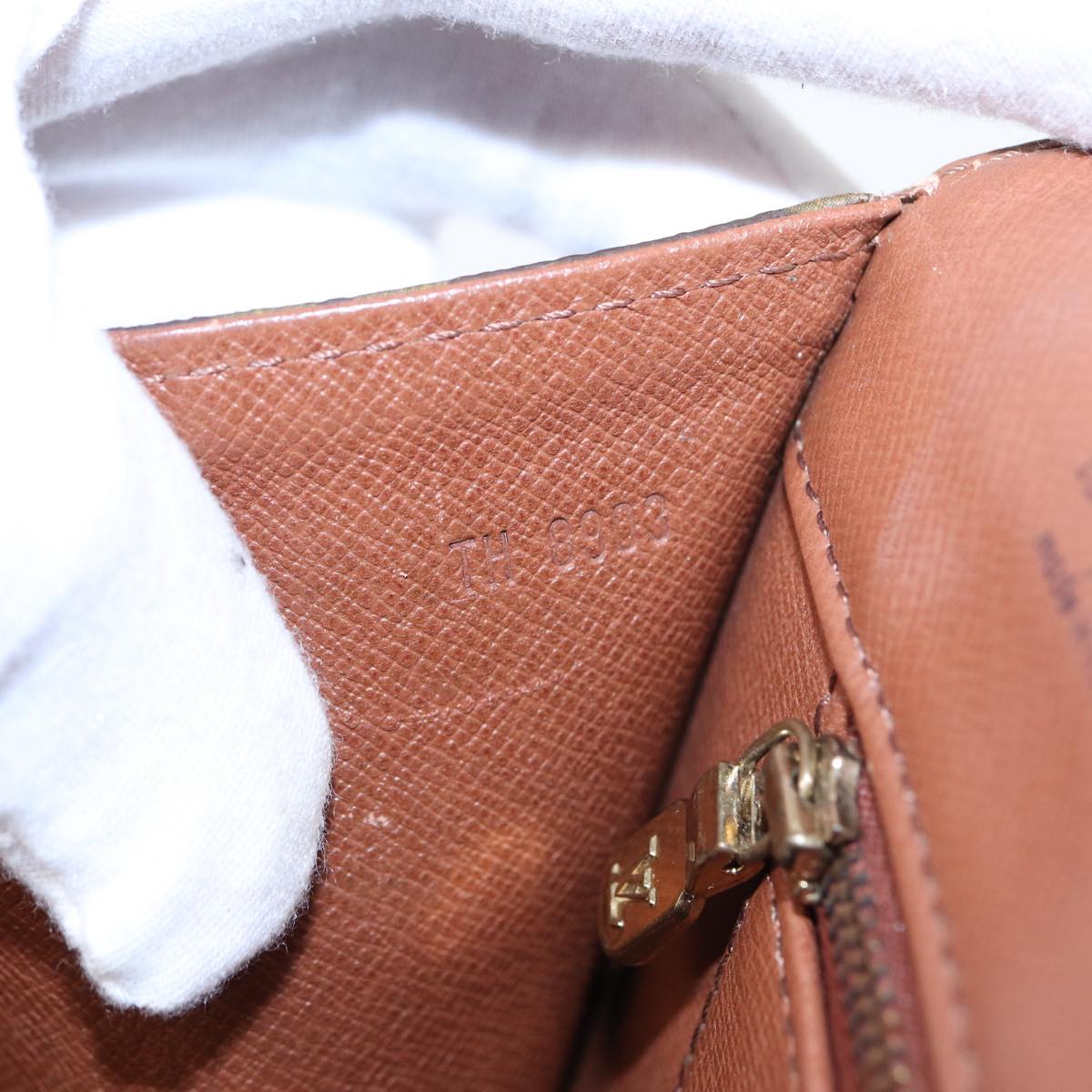 LOUIS VUITTON Monogram Pochette Dam PM Clutch Bag M51812 LV 82128