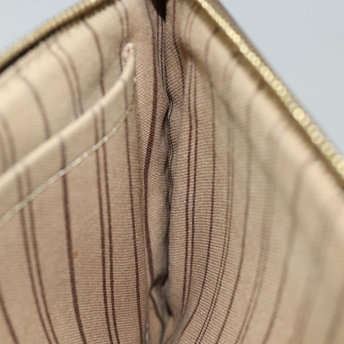 LOUIS VUITTON Monogram Neverfull MM Pouch Accessory Pouch LV 82130