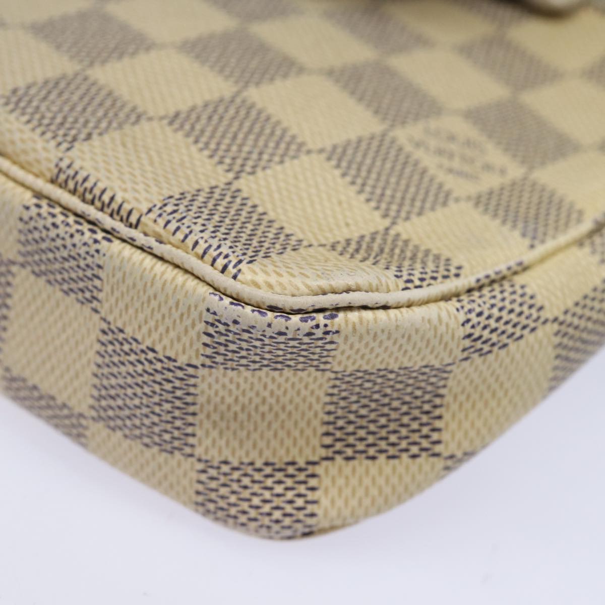 LOUIS VUITTON Damier Azur Pochette Accessoires Pouch N51986 LV 82139