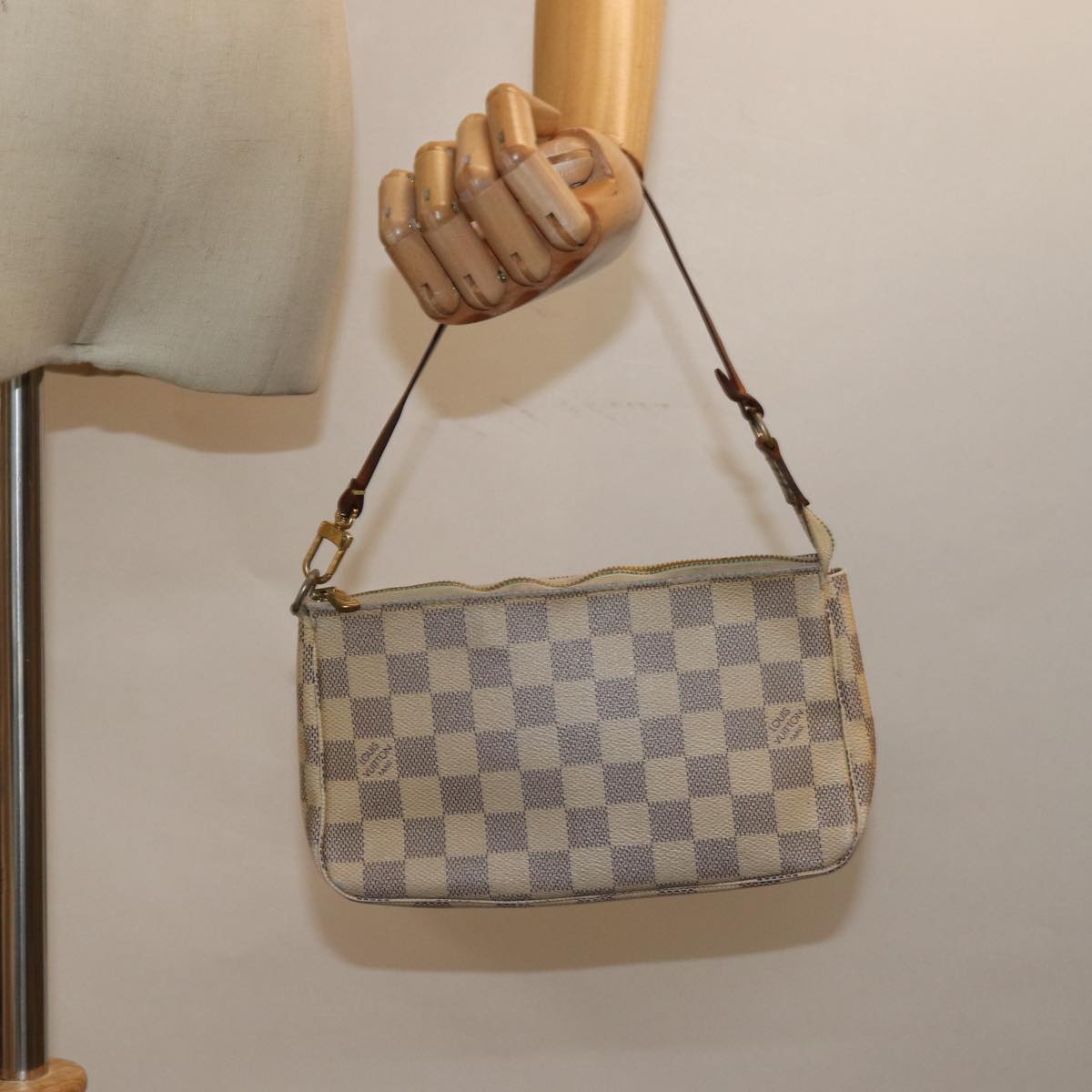 LOUIS VUITTON Damier Azur Pochette Accessoires Pouch N51986 LV 82139