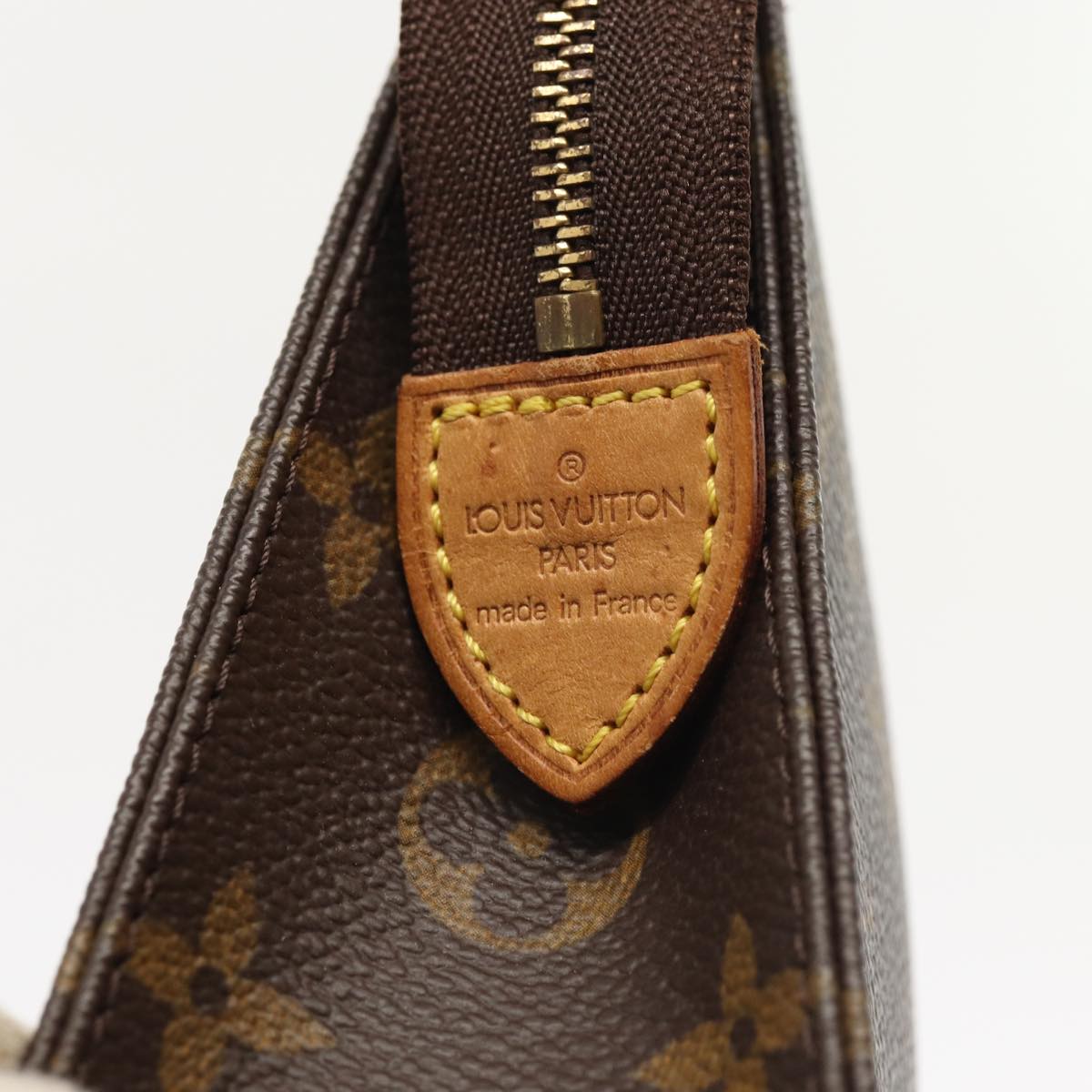 LOUIS VUITTON Monogram Poche Toilette 19 Pouch M47544 LV 82185