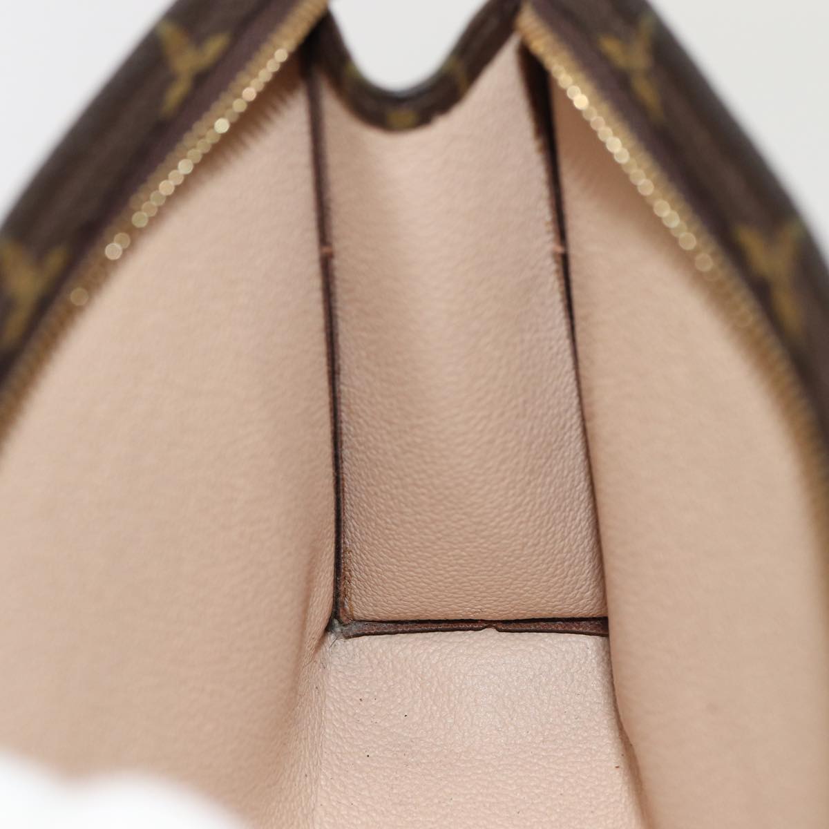 LOUIS VUITTON Monogram Poche Toilette 19 Pouch M47544 LV 82185