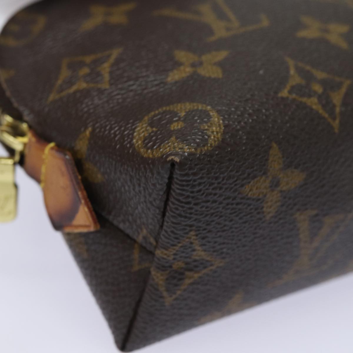 LOUIS VUITTON Monogram Pochette Cosmetic PM Cosmetic Pouch M47515 LV 82206