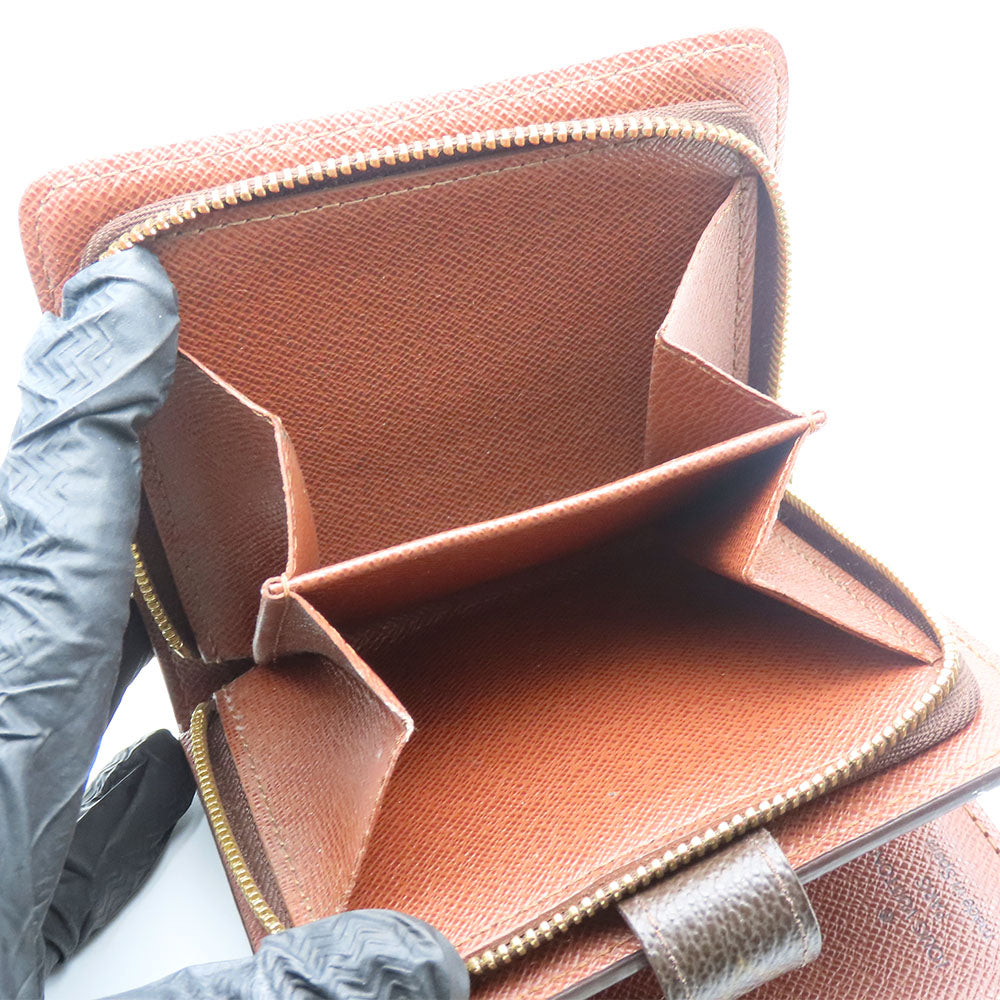 Louis Vuitton Monogram Bifold Wallet M61667