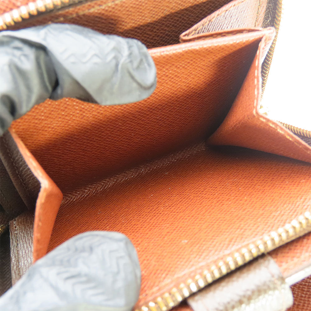 Louis Vuitton Monogram Bifold Wallet M61667