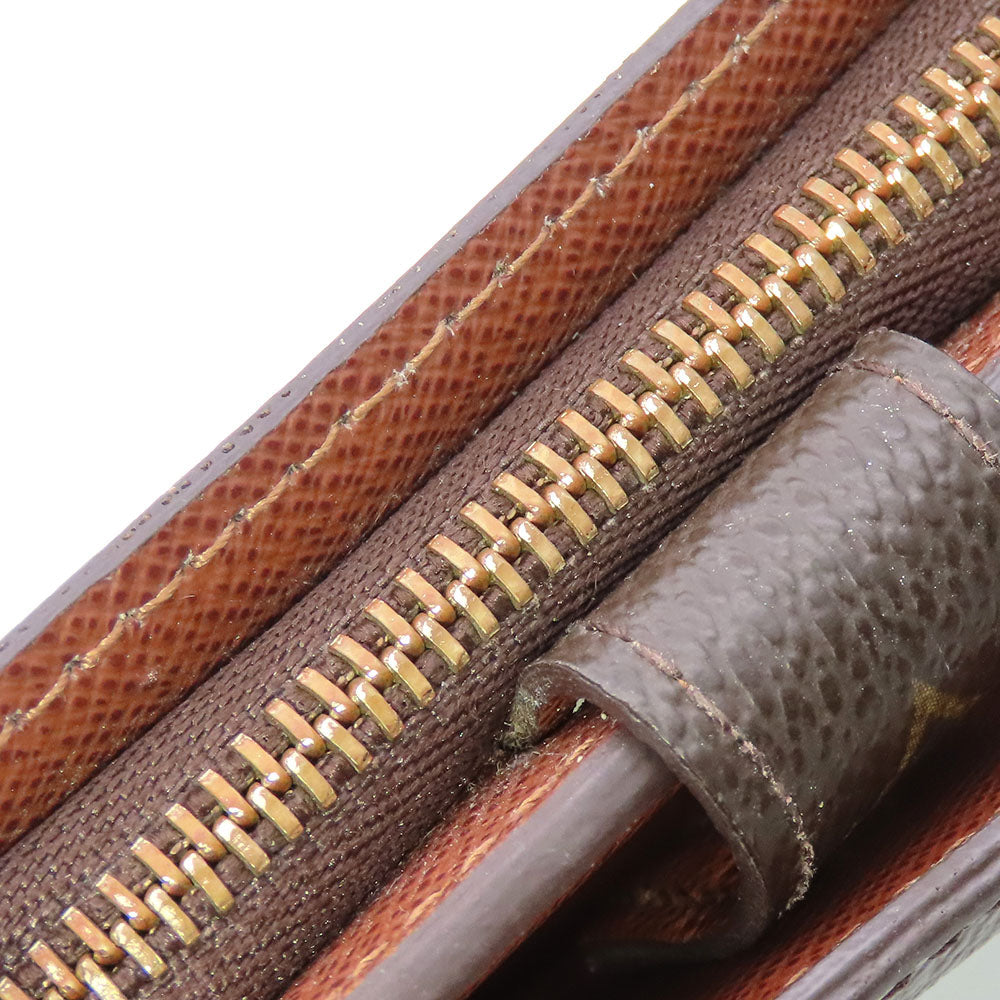 Louis Vuitton Monogram Bifold Wallet M61667