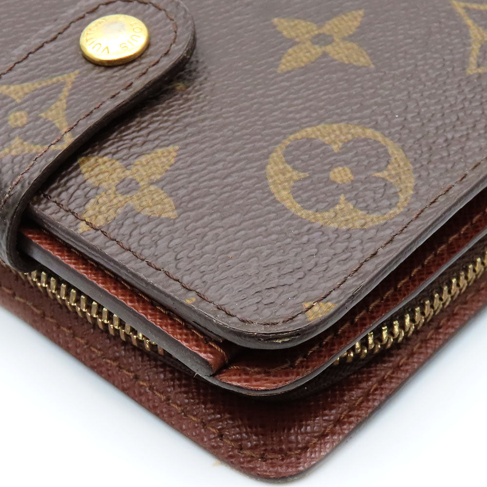 Louis Vuitton Monogram Bifold Wallet M61667