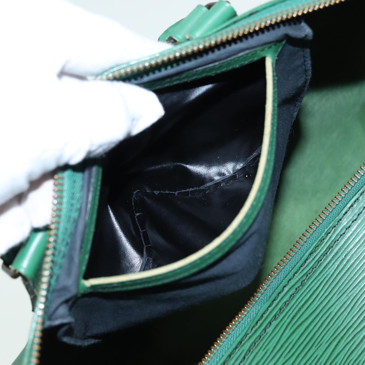 LOUIS VUITTON Epi Speedy 40 Hand Bag Green M42984 LV 82306