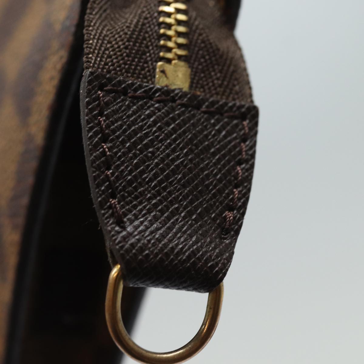 LOUIS VUITTON Damier Ebene Marais Pouch LV 82348