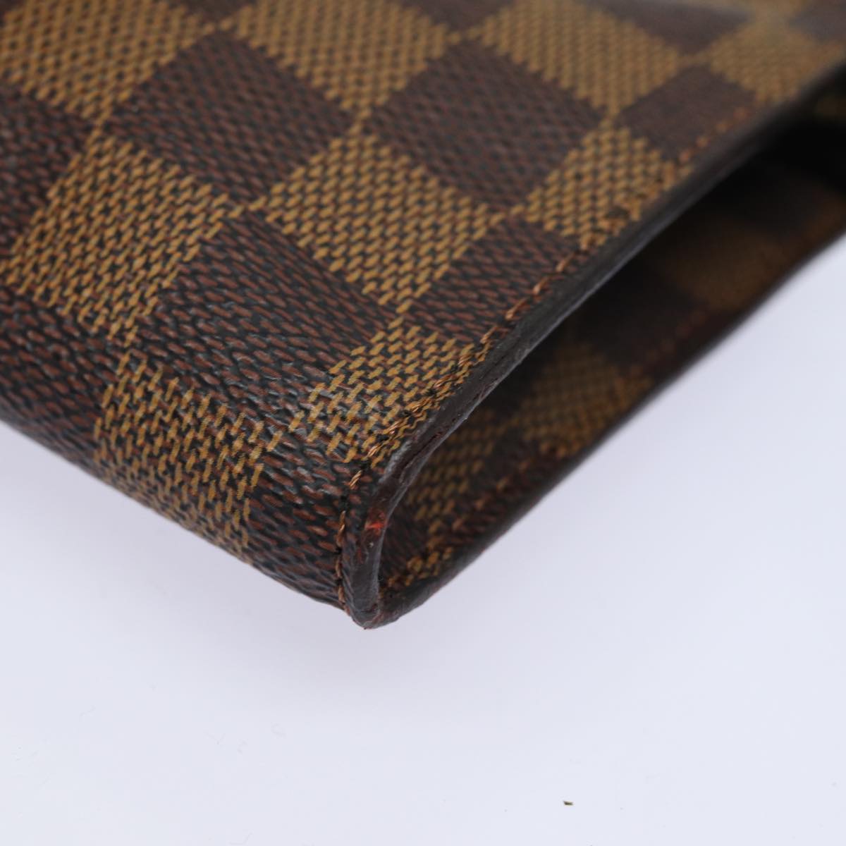 LOUIS VUITTON Damier Ebene Marais Pouch LV 82348