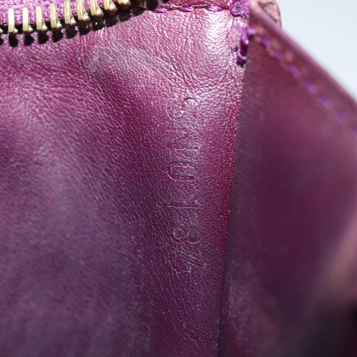 LOUIS VUITTON Vernis Pochette ClesNM Coin Purse Amethyst M90145 LV 82357