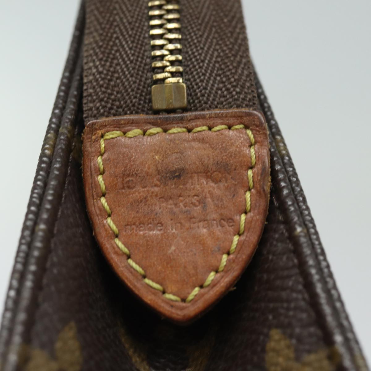 LOUIS VUITTON Monogram Poche Toilette 19 Pouch M47544 LV 82369