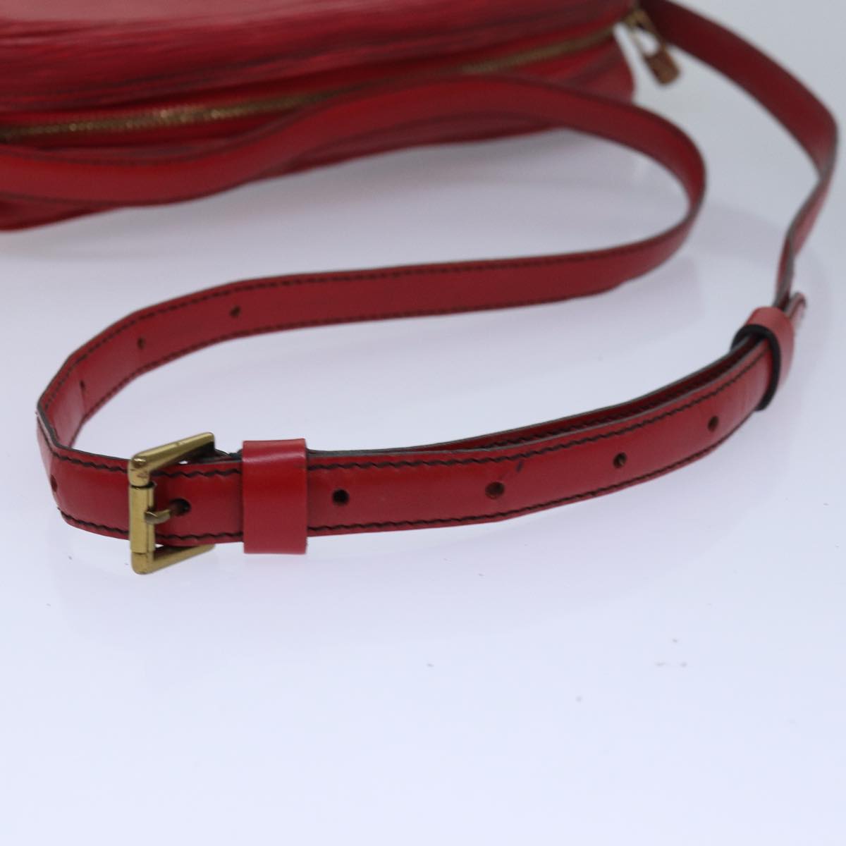 LOUIS VUITTON Epi Jeune Fille MM Shoulder Bag Red M52157 LV 82372