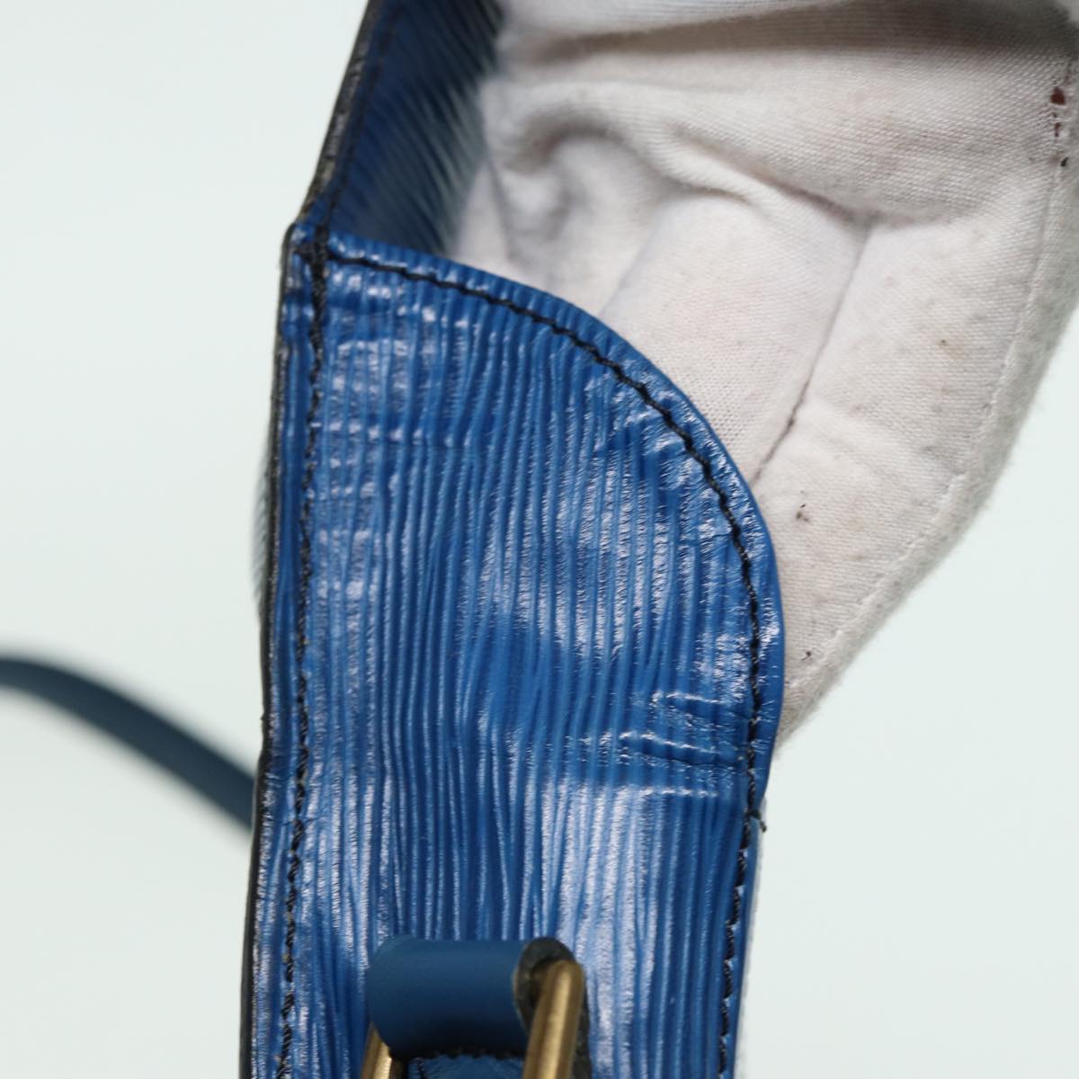 LOUIS VUITTON Epi Saint Cloud GM Shoulder Bag Toledo Blue M52195 LV 82374