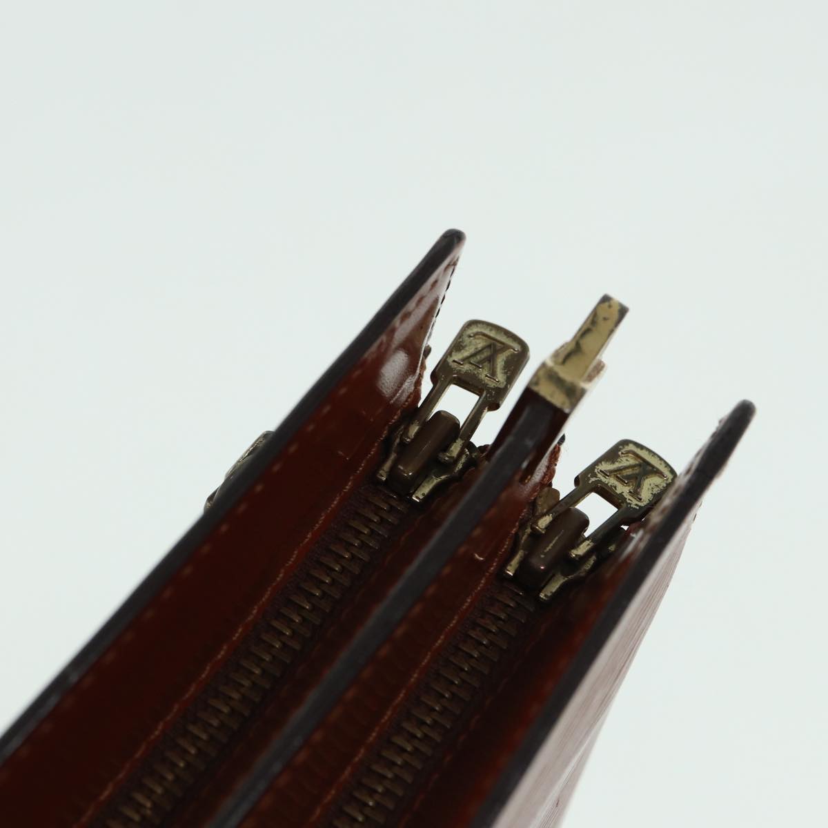 LOUIS VUITTON Epi Angian Clutch Bag Brown M52113 LV 82379