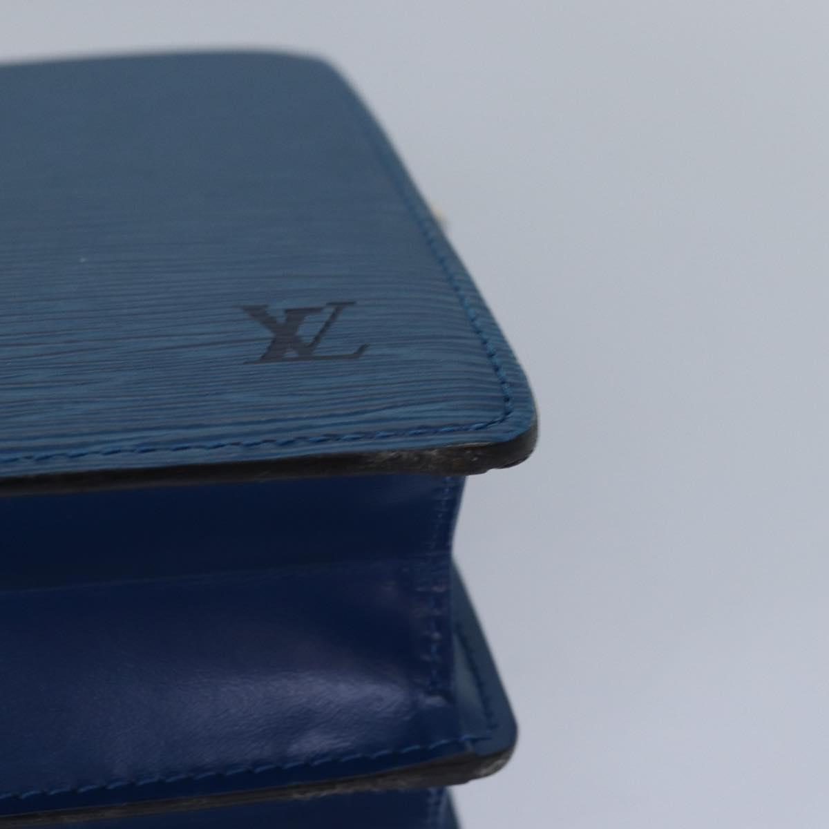 LOUIS VUITTON Epi Capuchin Shoulder Bag Blue M52345 LV 82383