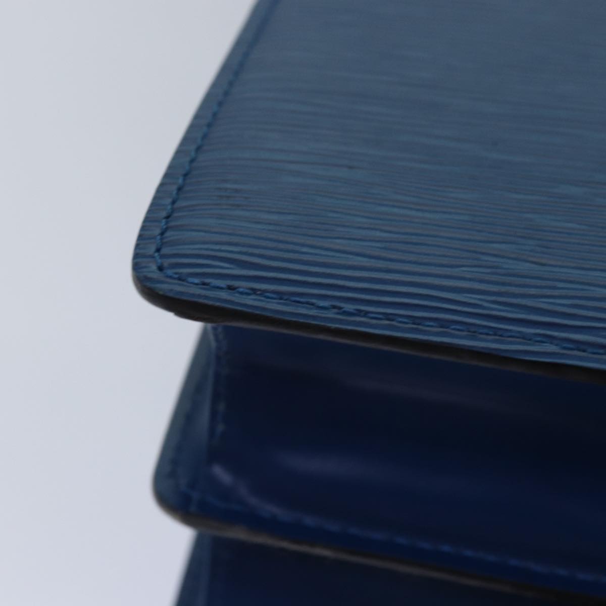 LOUIS VUITTON Epi Capuchin Shoulder Bag Blue M52345 LV 82383