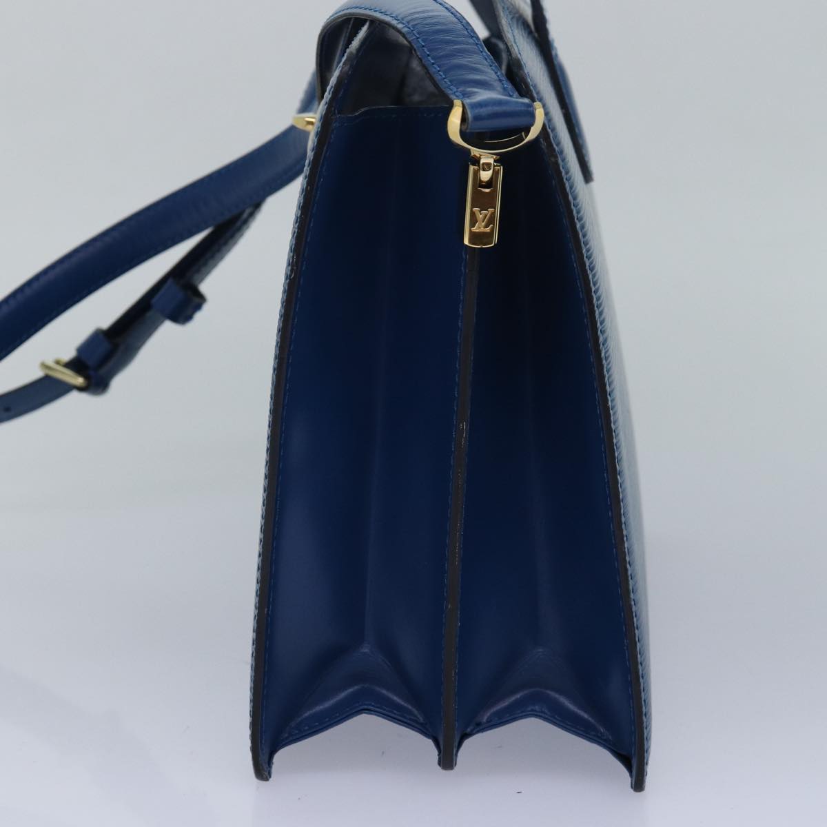 LOUIS VUITTON Epi Capuchin Shoulder Bag Blue M52345 LV 82383