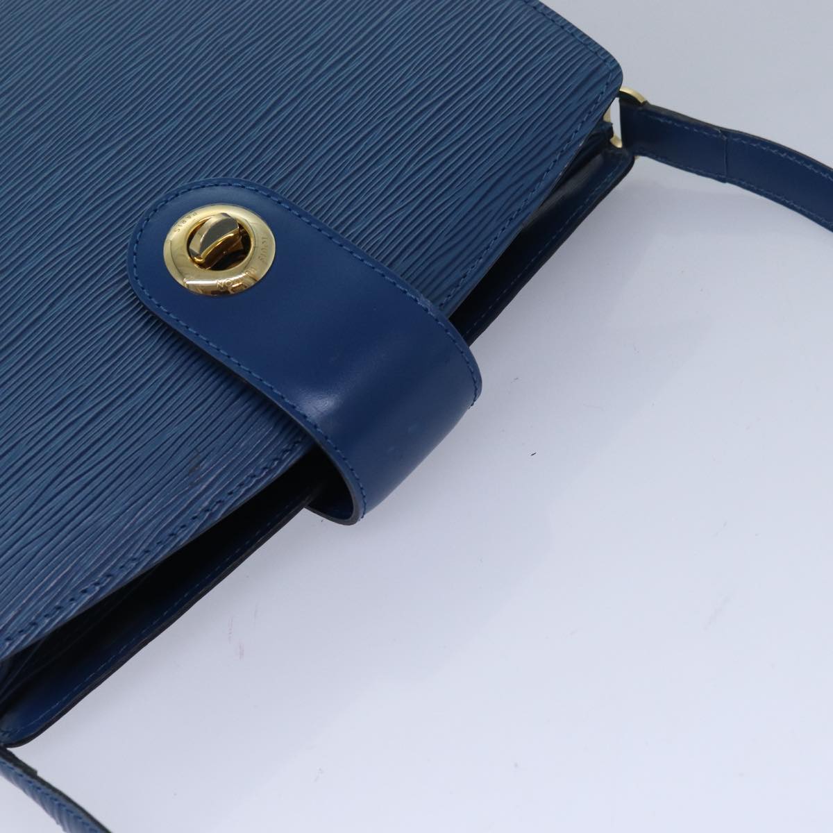 LOUIS VUITTON Epi Capuchin Shoulder Bag Blue M52345 LV 82383