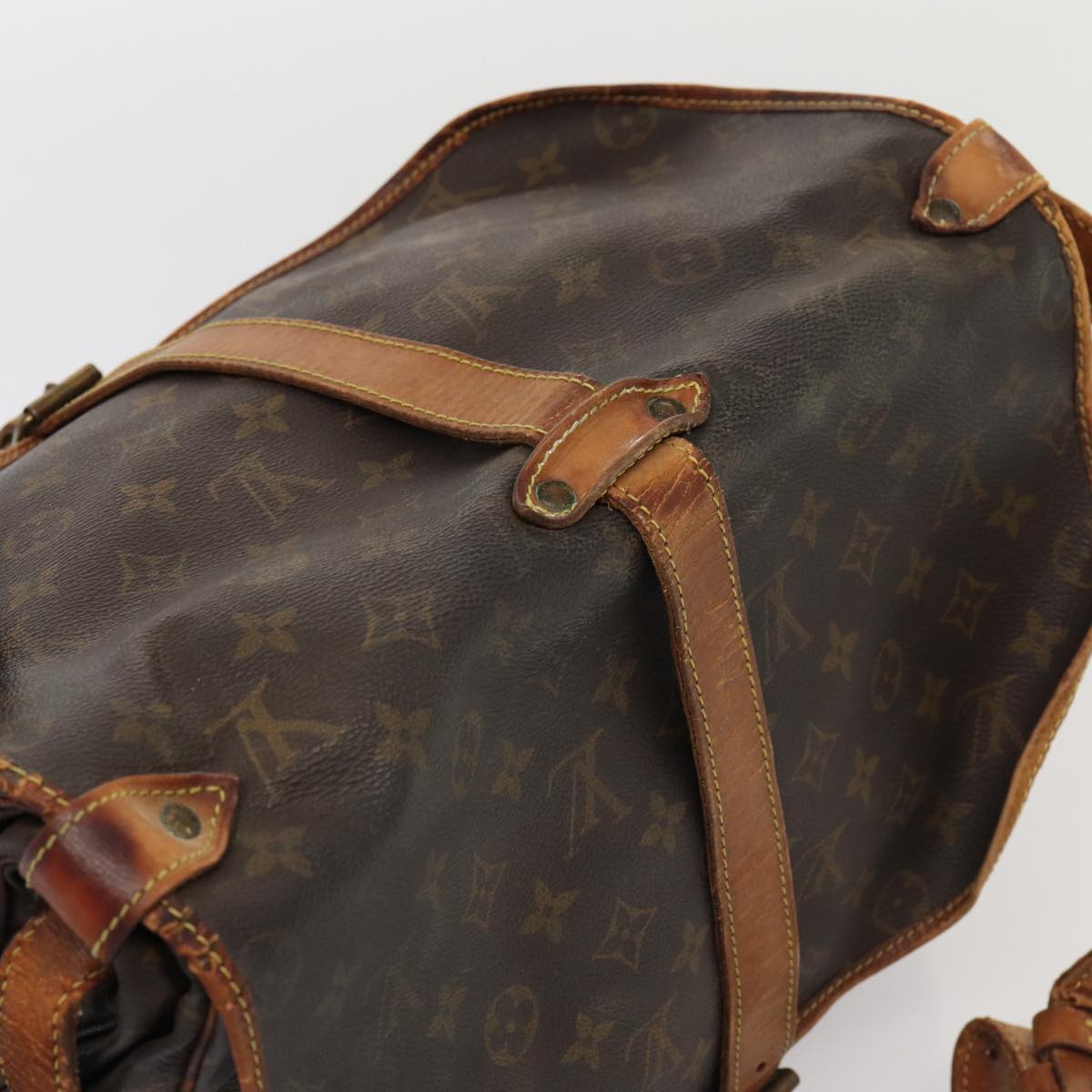 LOUIS VUITTON Monogram Saumur 35 Shoulder Bag M42254 LV 82400