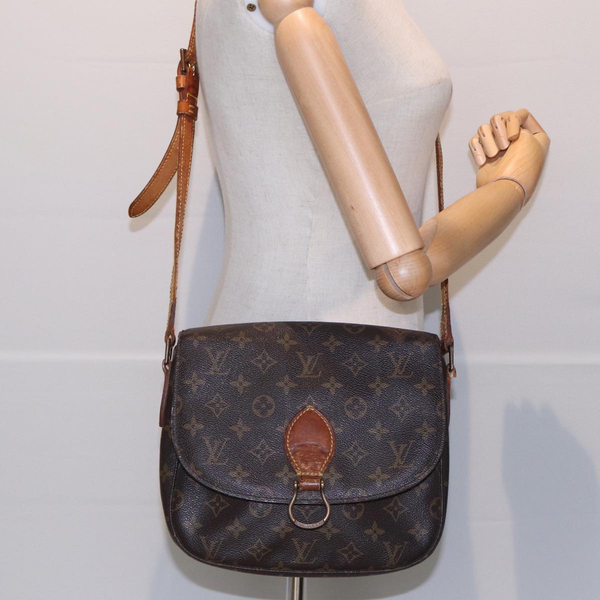 LOUIS VUITTON Monogram Saint Cloud GM Shoulder Bag M51242 LV 82458