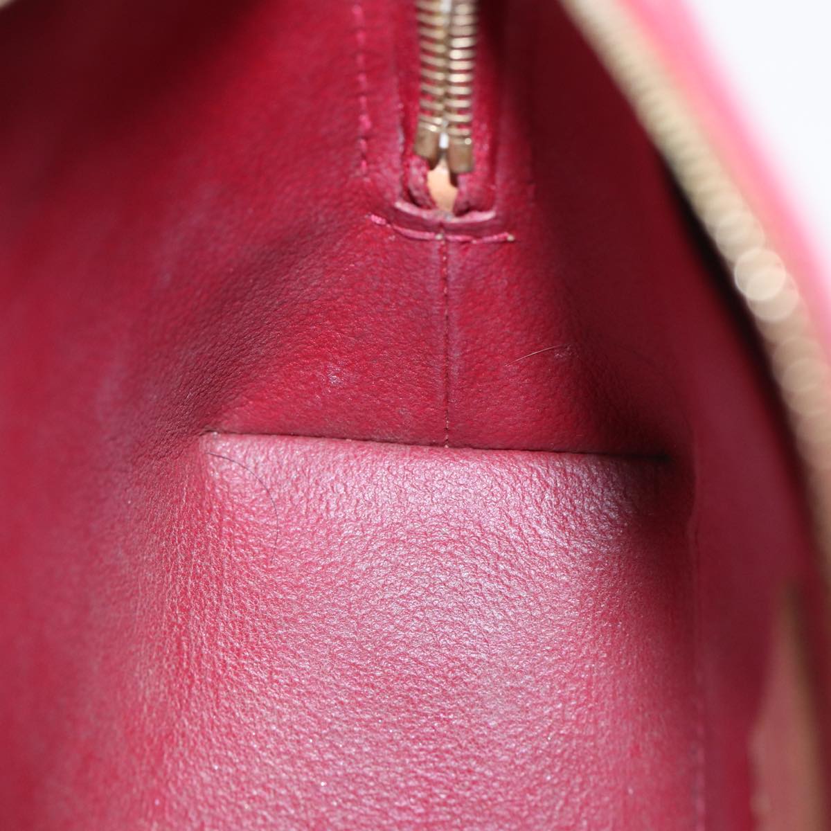 LOUIS VUITTON Monogram Vernis Pochette Cosmetic Pouch Rouge M91496 LV 82459