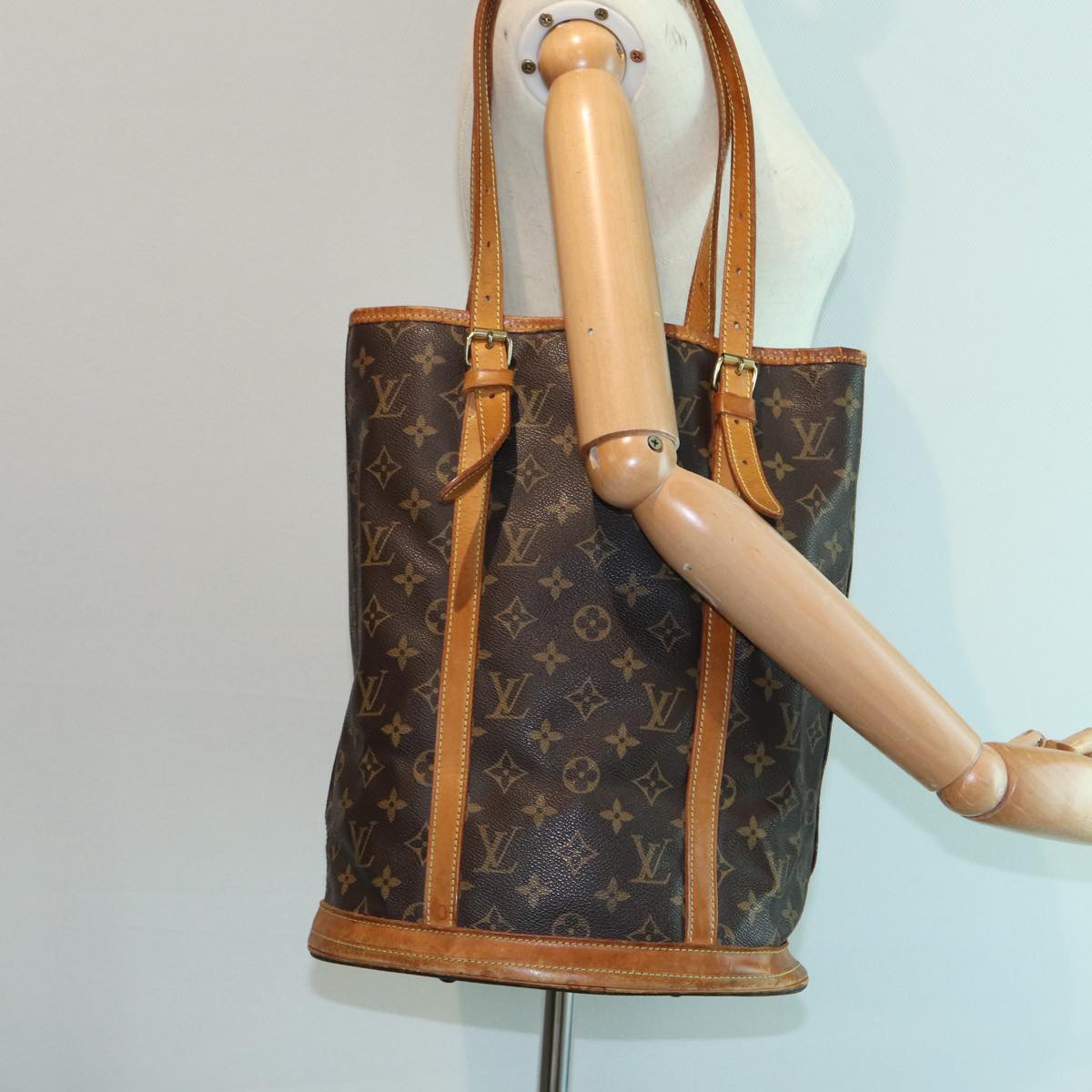 LOUIS VUITTON Monogram Bucket GM Shoulder Bag M42236 LV 82464