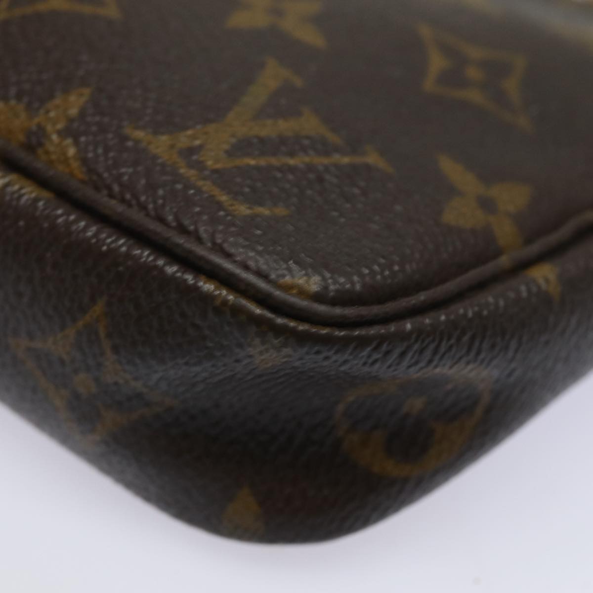 LOUIS VUITTON Monogram Pochette Accessoires Pouch M51980 LV 82469