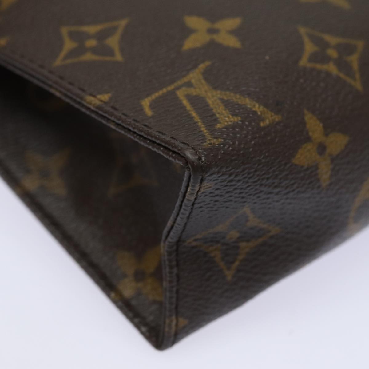 LOUIS VUITTON Monogram Poche Toilette 19 Pouch M47544 LV 82471