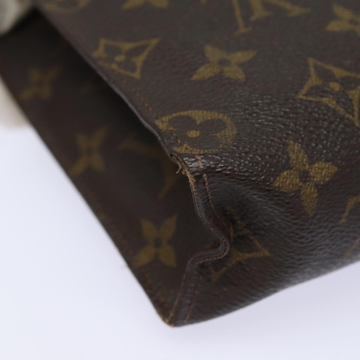 LOUIS VUITTON Monogram Poche Toilette 26 Pouch M47542 LV 82475