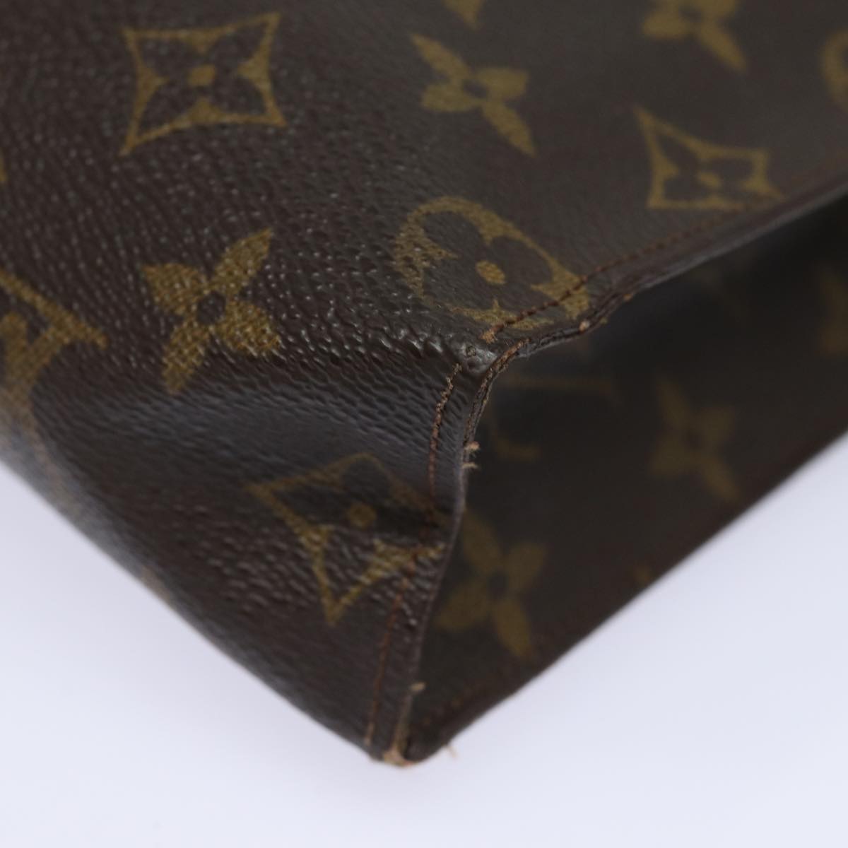 LOUIS VUITTON Monogram Poche Toilette 26 Pouch M47542 LV 82475