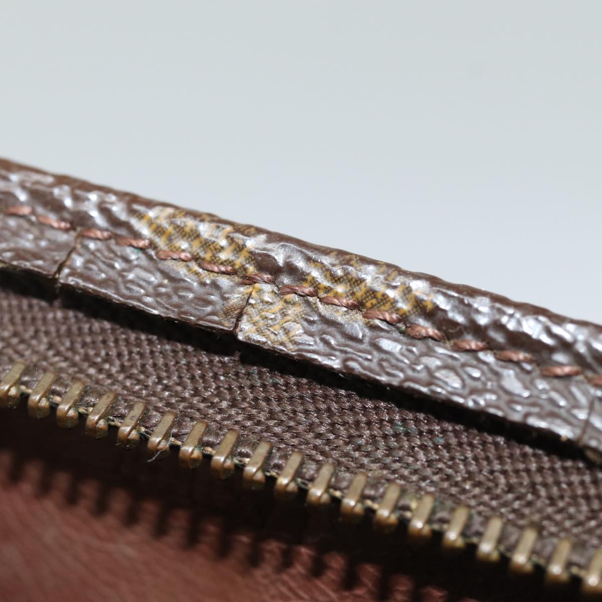 LOUIS VUITTON Monogram Poche Toilette 26 Pouch M47542 LV 82475