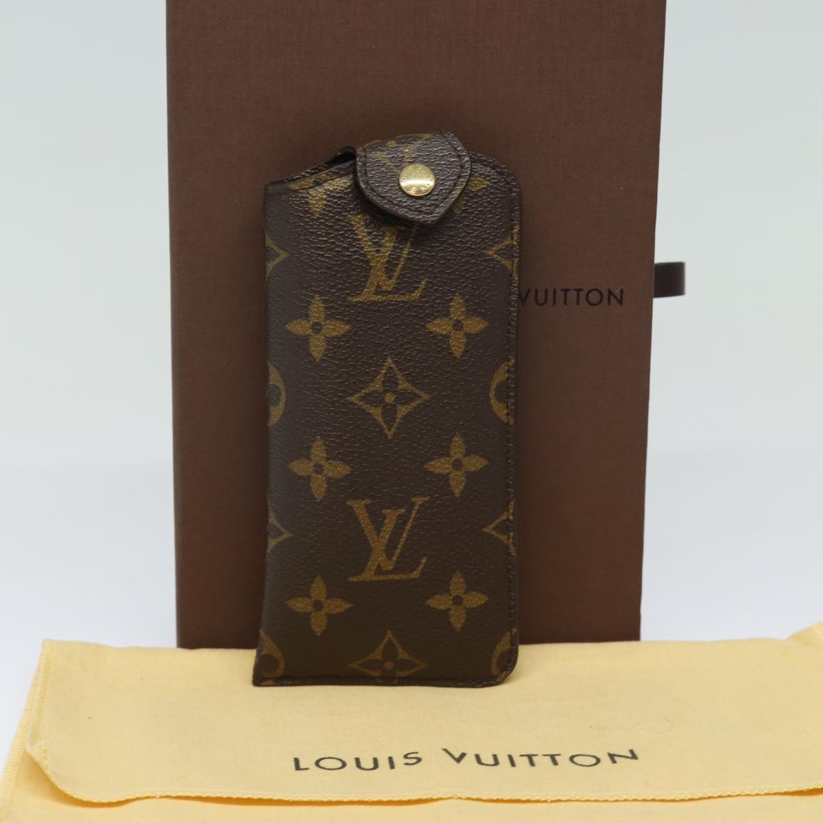 LOUIS VUITTON Monogram Etui Lunette PM Glasses Case M66545 LV 82478