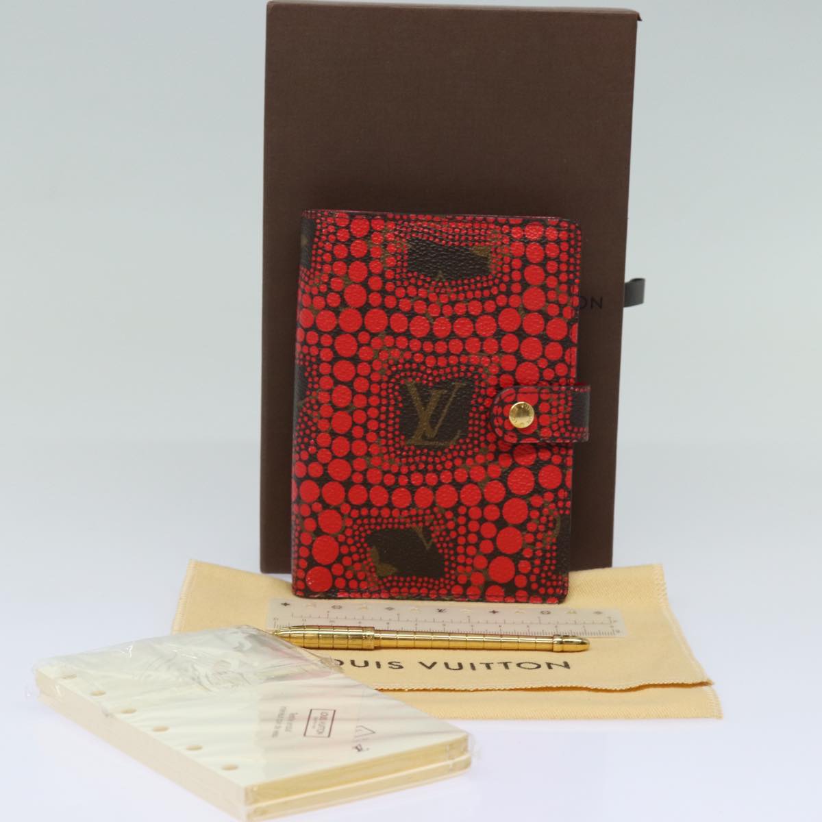 LOUIS VUITTON Yayoi Kusama Agenda PM Day Planner Cover Red R21132 LV 82481