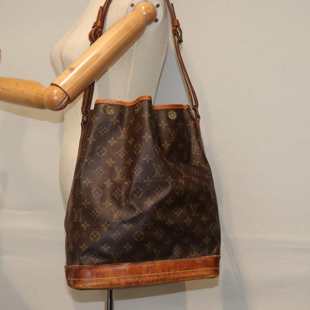 LOUIS VUITTON Monogram Pochette Gange Shoulder Bag M51870 LV 82489