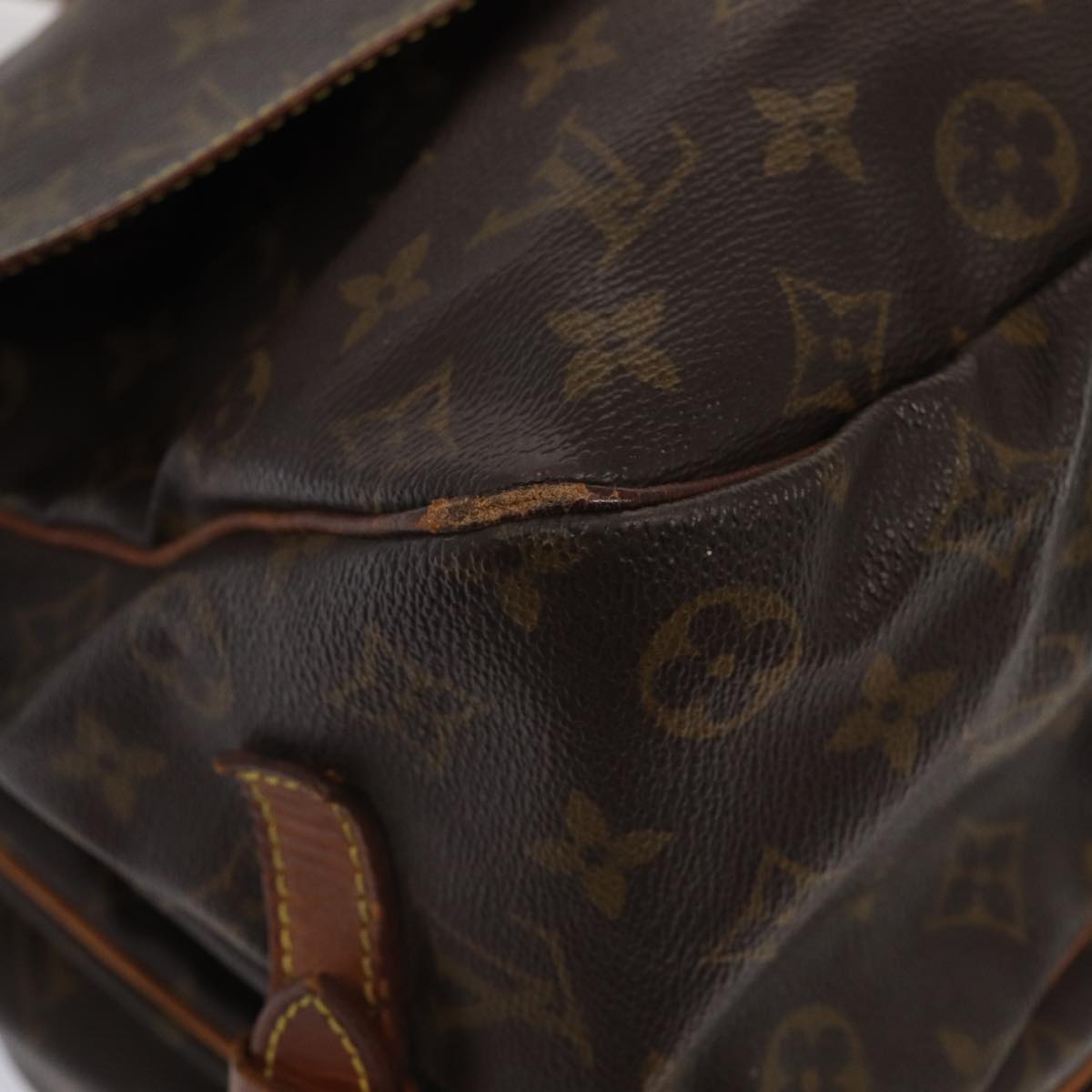 LOUIS VUITTON Monogram Saumur 35 Shoulder Bag M42254 LV 82537