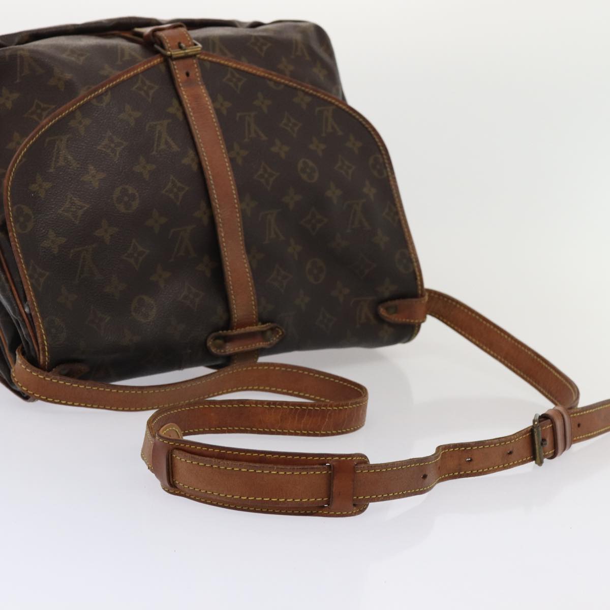 LOUIS VUITTON Monogram Saumur 35 Shoulder Bag M42254 LV 82537