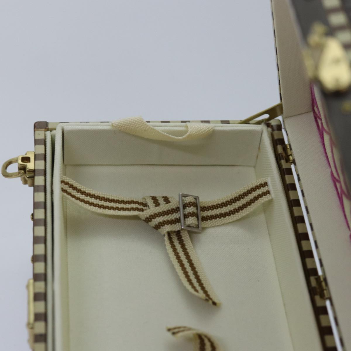LOUIS VUITTON MALLE COURRIER 1888 Paper weight Beige Brown M99729 LV 82557
