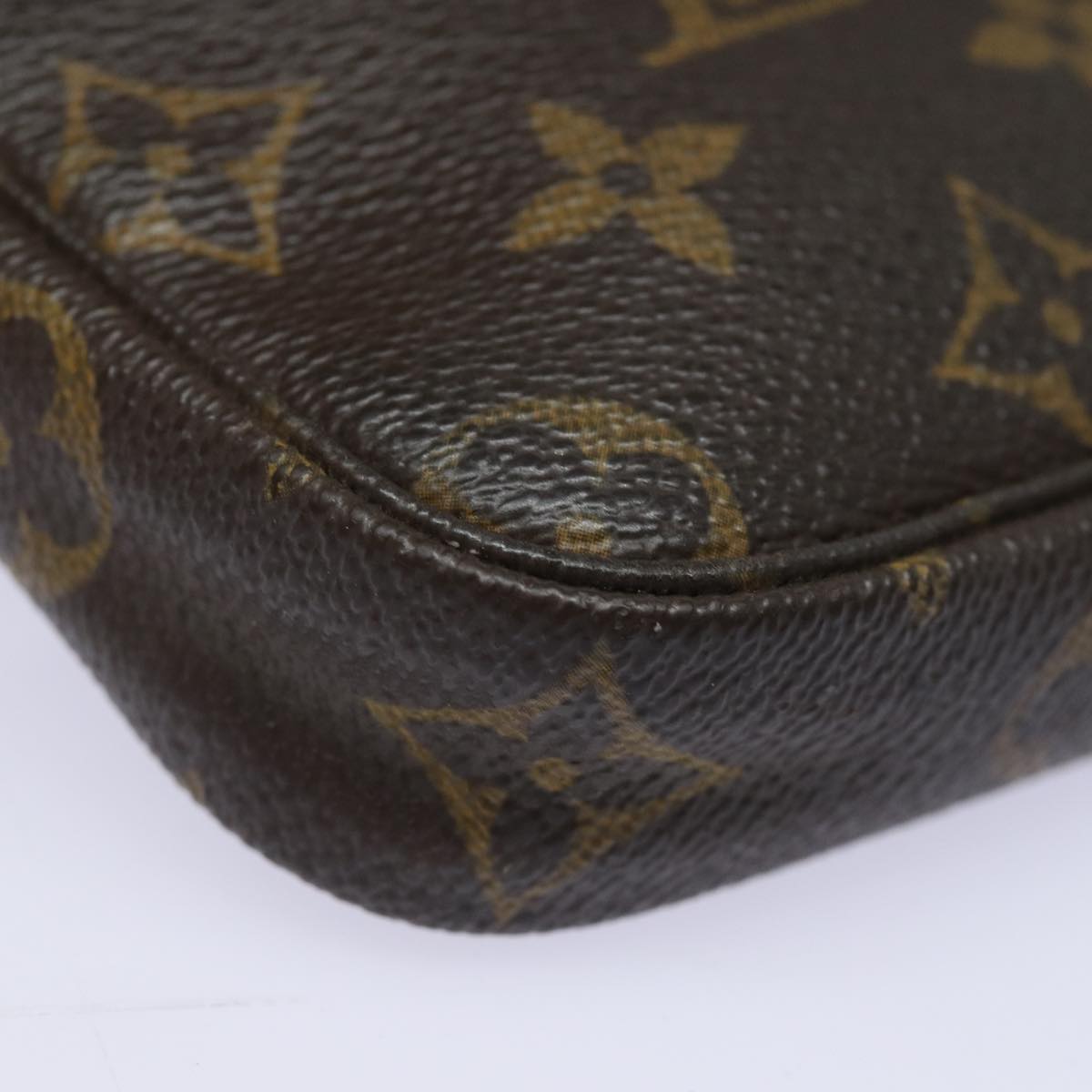 LOUIS VUITTON Monogram Mini Pochette Accessoires Pouch M58009 LV 82575